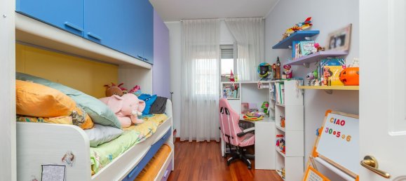 4 rooms Apartment in Turin, Italy No. 289952 16