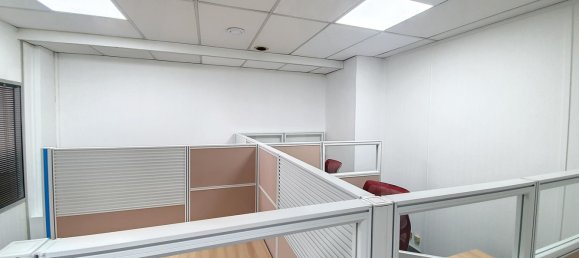 4 bedrooms Apartment in Nancy, France No. 96921 9