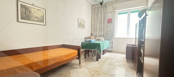 5 rooms Apartment in Naples, Italy No. 26559 12