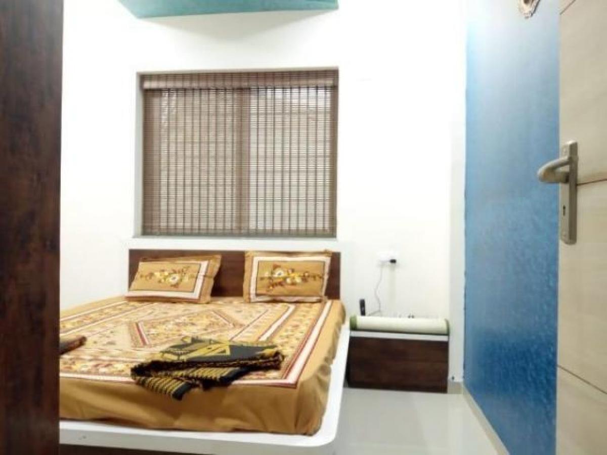 Studio in Pune, India No. 24717