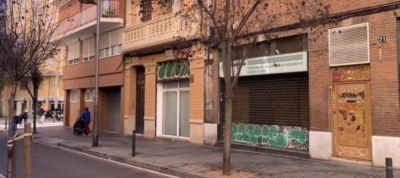  عقار تجاري في Sants-Montjuic, Spain رقم 170556 2