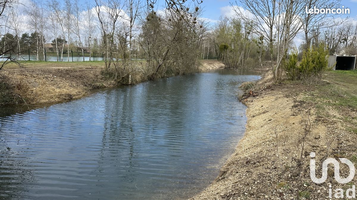 Grundstück in Saint-Parres-les-Vaudes, France 10000m², Nr. 322723