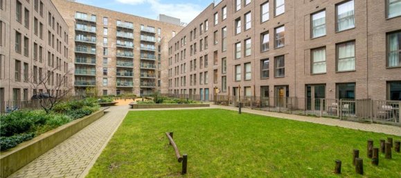 4 bedrooms House in London, United Kingdom No. 14484 18