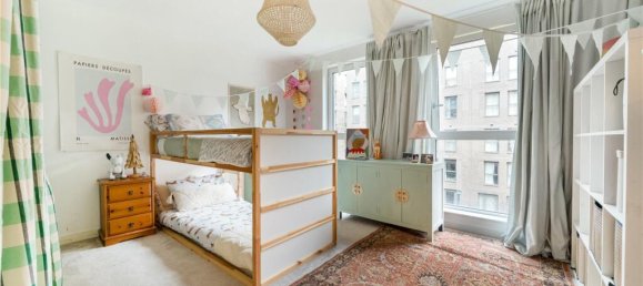 4 bedrooms House in London, United Kingdom No. 14484 12