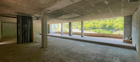 70m² Commercial property in Basque Autonomous Community, Spain No. 165460 6