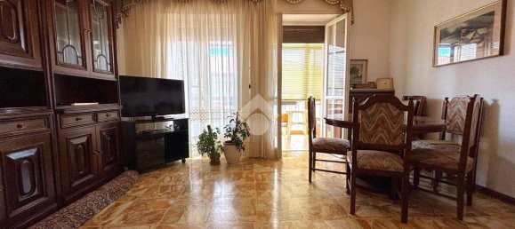 4 Schlafzimmer Wohnung in Ponte San Pietro, Italy, Nr. 303278 10