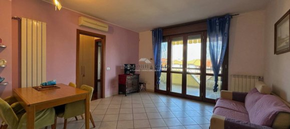 2 bedrooms Apartment in Abbiategrasso, Italy No. 337643 3