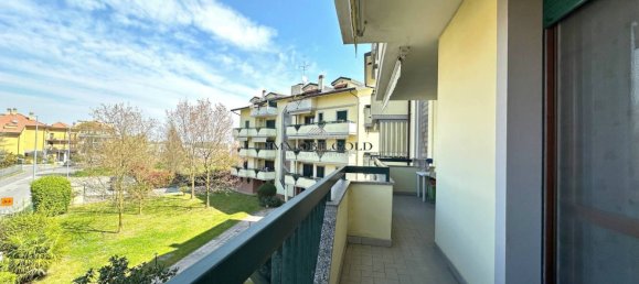 2 bedrooms Apartment in Abbiategrasso, Italy No. 337643 7
