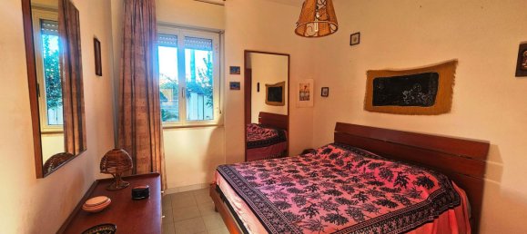 Квартира с 3 комнатами в Лечче, Италия № 41930 10