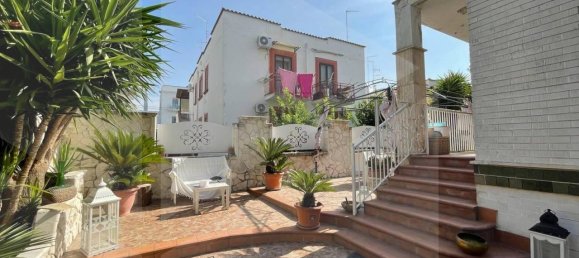 5 rooms Apartment in Manfredonia, Italy No. 17754 15