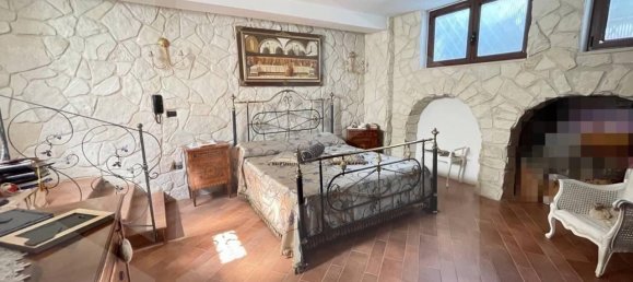 5 rooms Apartment in Manfredonia, Italy No. 17754 44