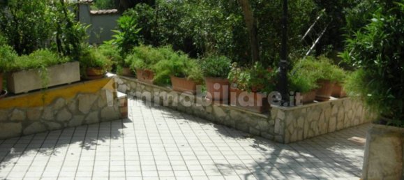 2 bedrooms Apartment in Ardea, Italy No. 192277 5