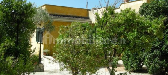 2 bedrooms Apartment in Ardea, Italy No. 192277 10