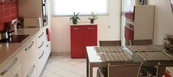 3 bedrooms Apartment in Agios Tychonas, Cyprus No. 815 4