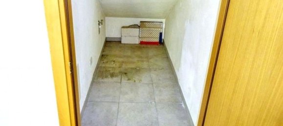 Apartamento de 3 divisões em Monte Roberto, Italy N.º 300321 11