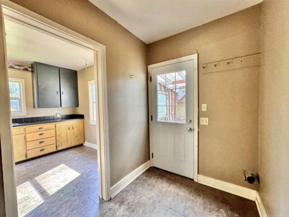 2 bedrooms House in Crescent City, USA No. 424033