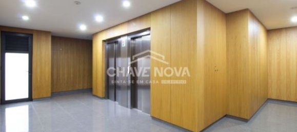 2 Schlafzimmer Wohnung in Porto, Portugal, Nr. 97847 20