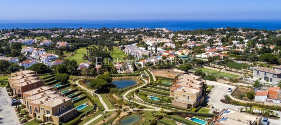 Таунхаус с 2 спальнями в Лагоа, Португалия № 97048 32