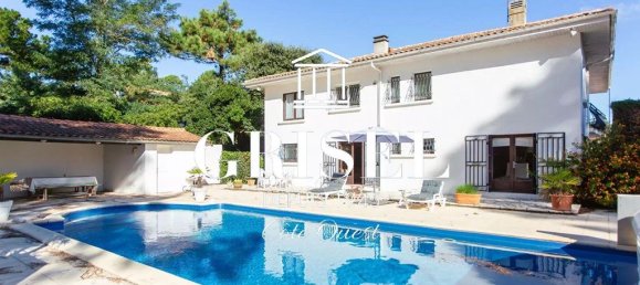 7 bedrooms Villa in Lege-Cap-Ferret, France No. 346570 2
