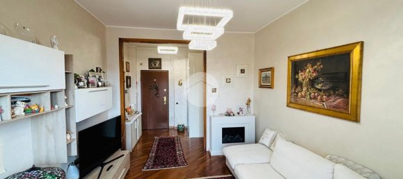 Квартира с 2 комнатами в Монца, Италия № 13701 4