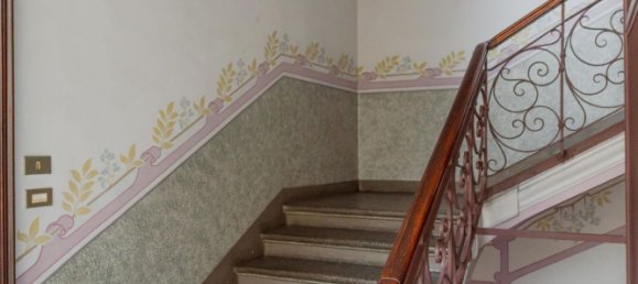 3 rooms Apartment in Turin, Italy No. 186161 6