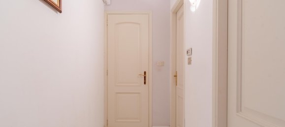 3 rooms Apartment in Turin, Italy No. 186161 15