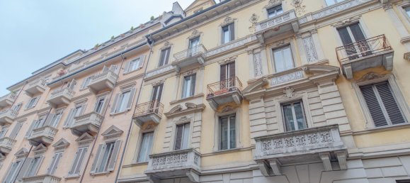 3 rooms Apartment in Turin, Italy No. 186161 3