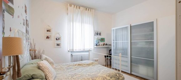 Apartamento de 4 habitaciónes en Reggio Emilia, Italy No. 26389 12