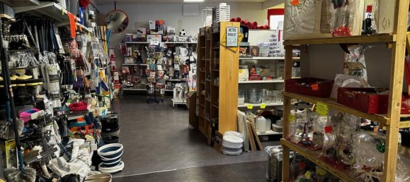 650m² Commercial property in Remilly, France No. 271580 6