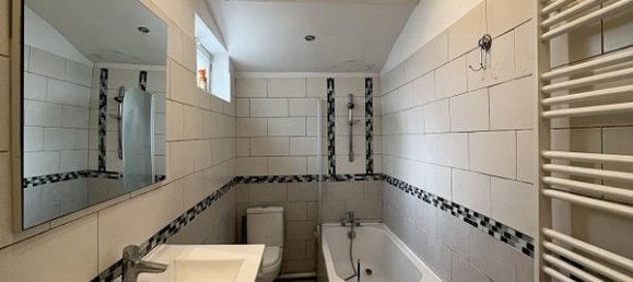 2 Schlafzimmer Haus in Dreux, France, Nr. 82568 3