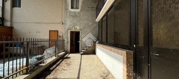 Casa de 3 habitaciónes en Vailate, Italy No. 30700 2