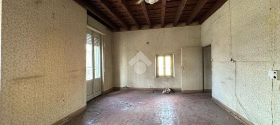 Casa de 3 habitaciónes en Vailate, Italy No. 30700 9