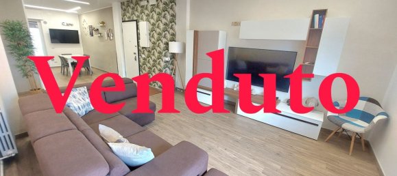 4 bedrooms Apartment in Taranto, Italy No. 342654 2