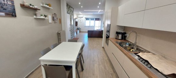 4 bedrooms Apartment in Taranto, Italy No. 342654 14