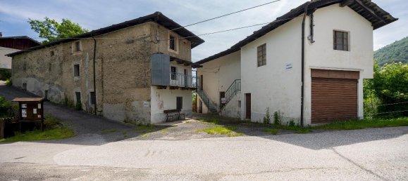 5 rooms House in Frassino, Italy No. 104821 3