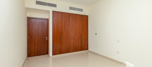 4 bedrooms Townhouse in Jumeirah Islands, UAE No. 15720 11