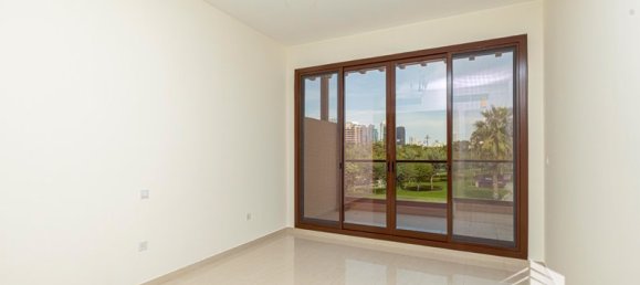 4 bedrooms Townhouse in Jumeirah Islands, UAE No. 15720 7