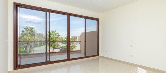 4 bedrooms Townhouse in Jumeirah Islands, UAE No. 15720 5