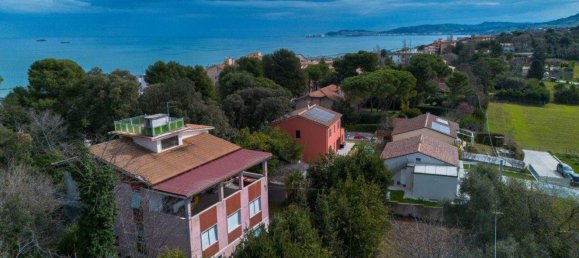 11-Zimmer Villa in Falconara Marittima, Italy, Nr. 107414 9