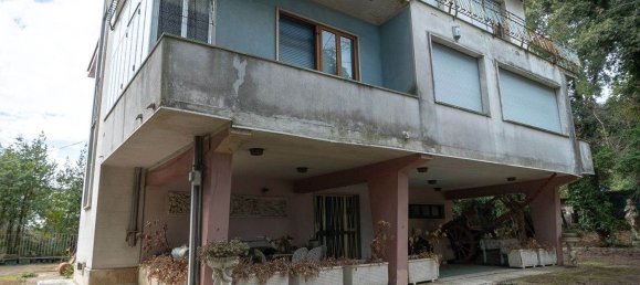 11-Zimmer Villa in Falconara Marittima, Italy, Nr. 107414 16