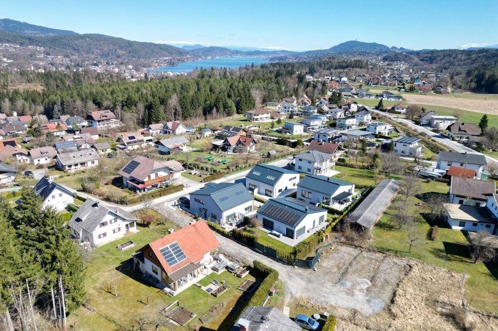 730m² Land in Velden am Worther See, Austria No. 46896