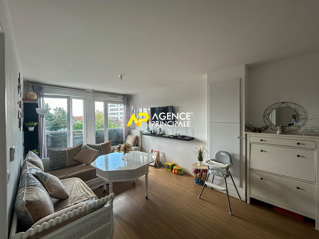 Квартира с 1 спальней в Безон, Франция № 179724