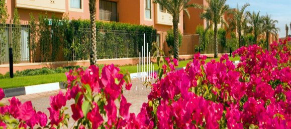 4 bedrooms Villa in Abu Dhabi Gate City, UAE No. 39877 9