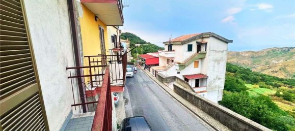 4 Schlafzimmer Wohnung in Bonifati, Italy, Nr. 323581 3