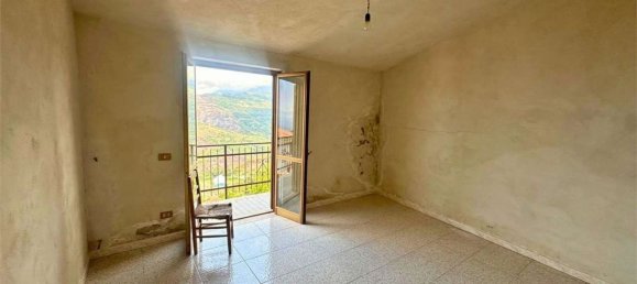 4 Schlafzimmer Wohnung in Bonifati, Italy, Nr. 323581 18