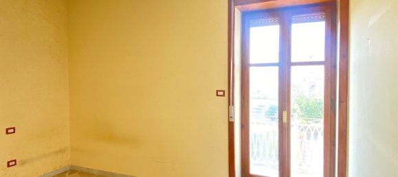 6 rooms House in Nola, Italy No. 159829 8