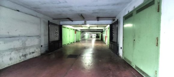 Garagem em Naples, Italy 15 m² N.º 364672 4
