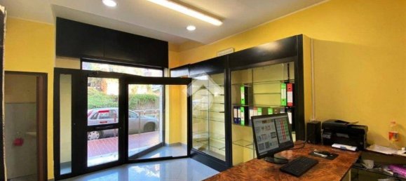 1-Zimmer Gewerbliche Immobilie in Rome, Italy, Nr. 76415 11