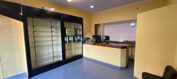 1-Zimmer Gewerbliche Immobilie in Rome, Italy, Nr. 76415 6