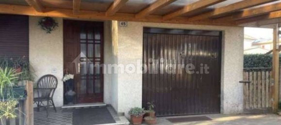 3 bedrooms House in Trevignano, Italy No. 347213 4